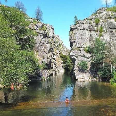 Appartamento Vivenda Do Sobreiro Al Serpins Esterno foto